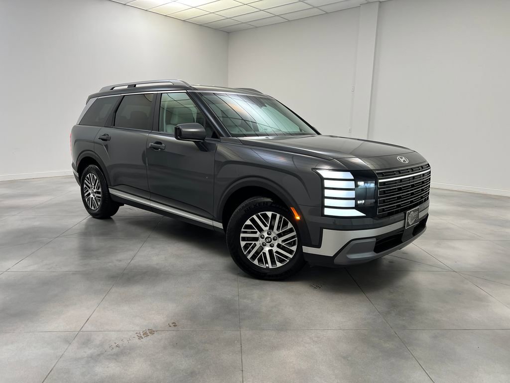 Used 2026 Hyundai Palisade SEL FWD image 1