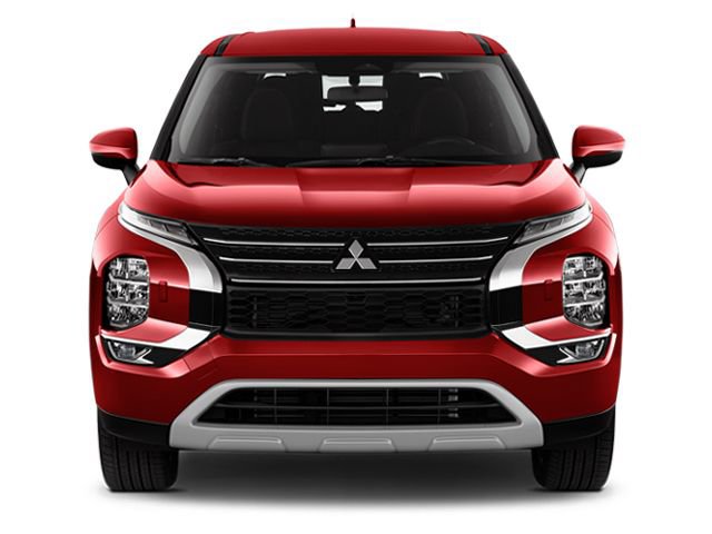 Used 2023 Mitsubishi Outlander SE image 5