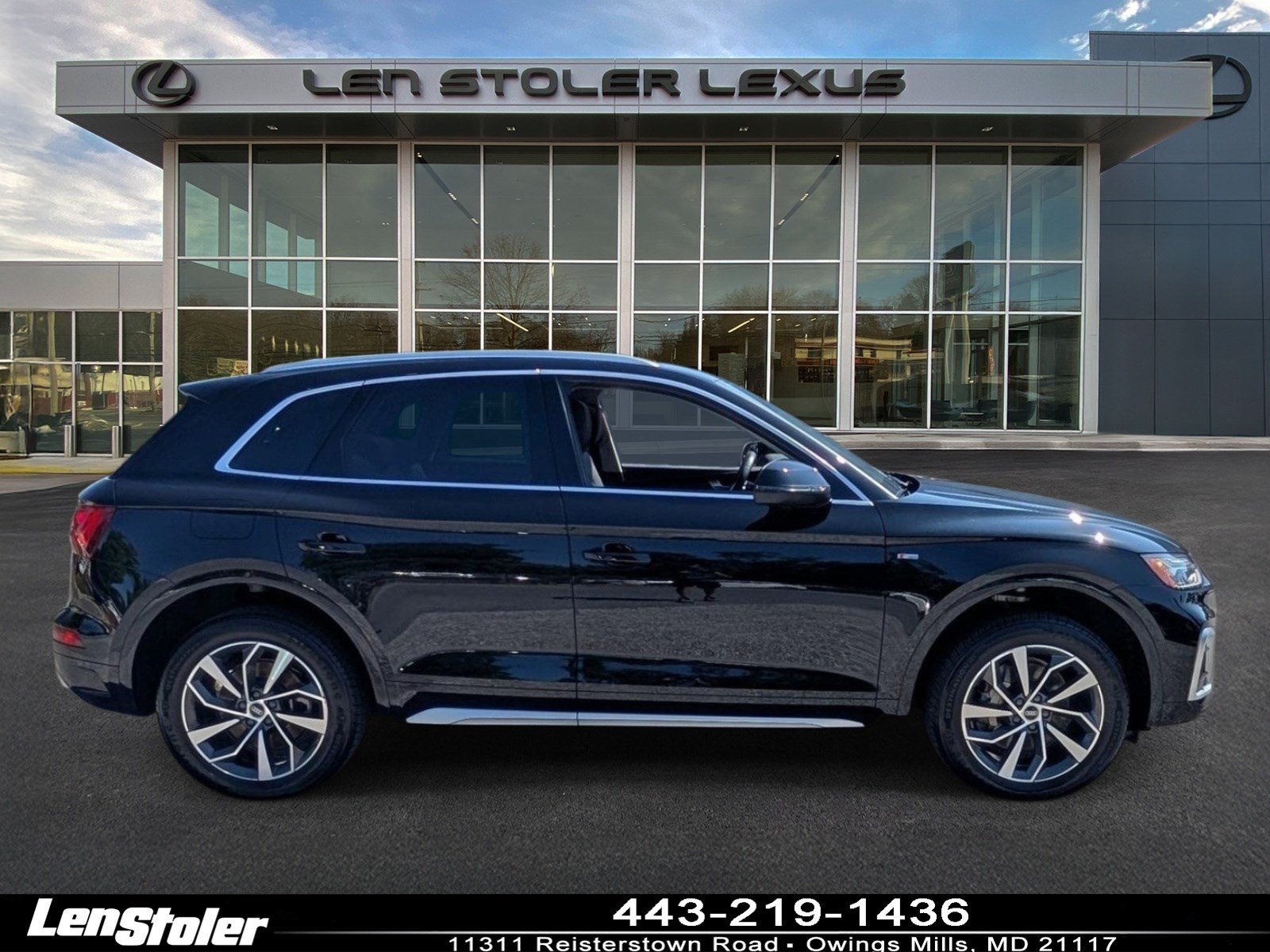 Used 2023 Audi Q5 2.0T Premium Plus w/ Premium Plus Package AWD/4WD image 2