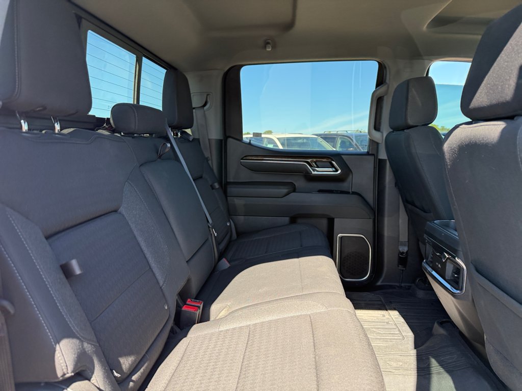 Used 2024 GMC Sierra 1500 Elevation w/ Preferred Package AWD/4WD image 39