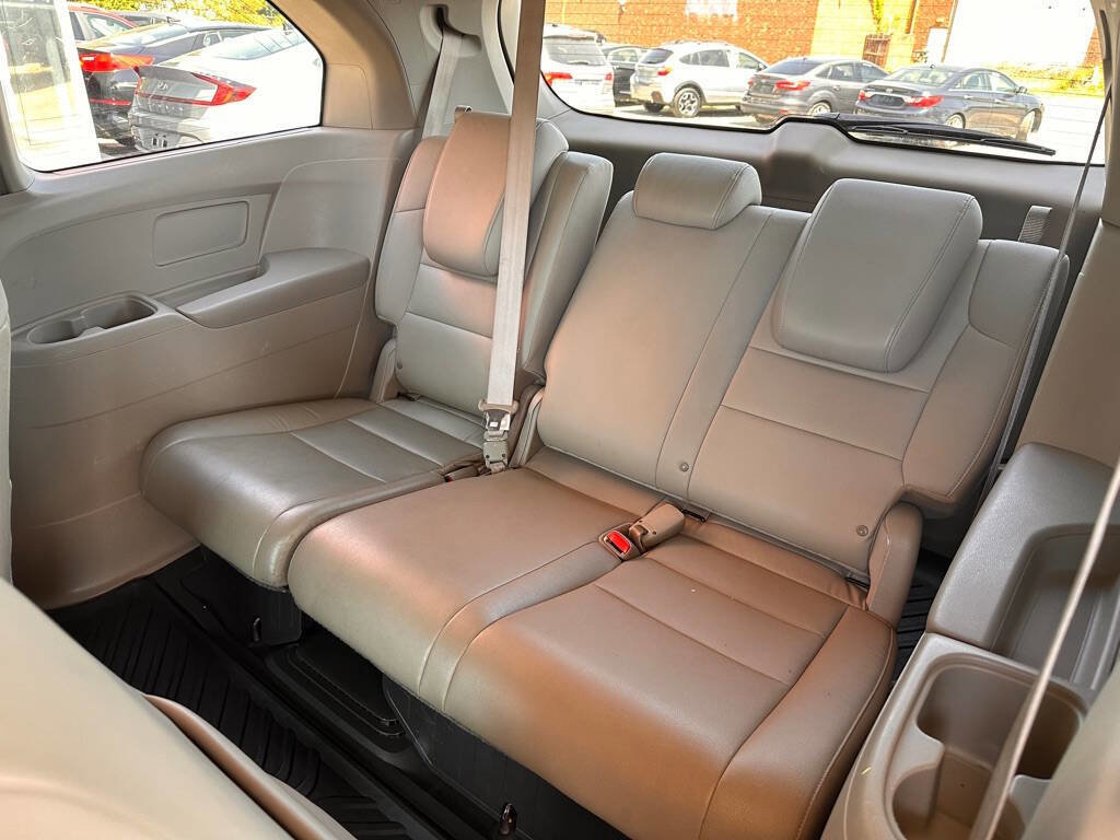 Used 2013 Honda Odyssey EX-L image 17