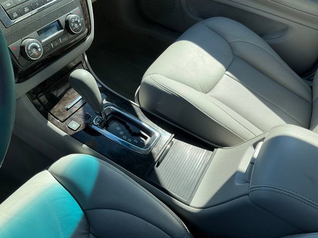 Used 2011 Cadillac DTS Luxury image 15