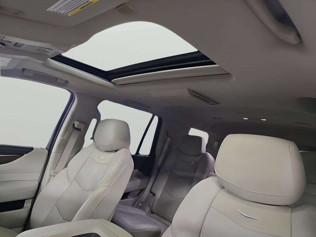 Used 2020 Cadillac Escalade Premium Luxury image 28