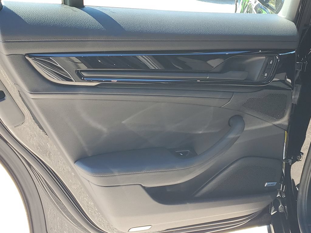New 2026 Porsche Panamera RWD image 19