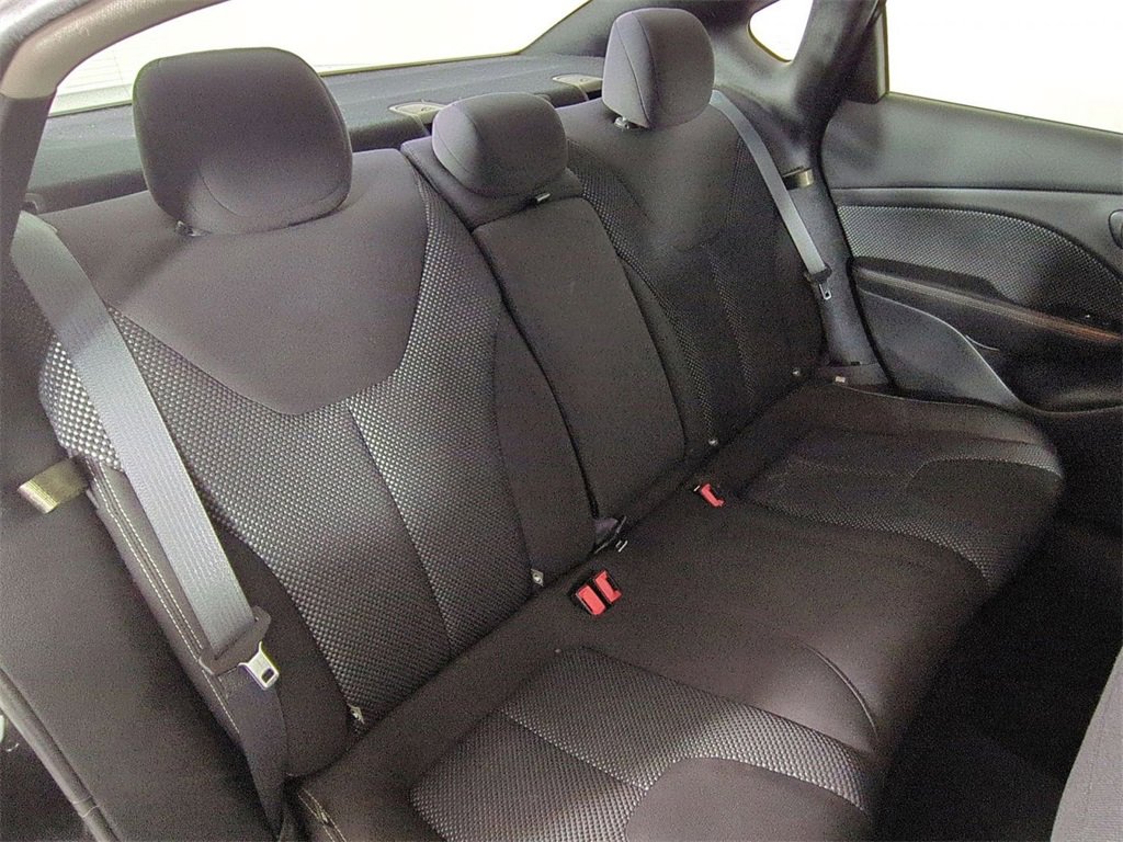 Used 2015 Dodge Dart SXT image 23