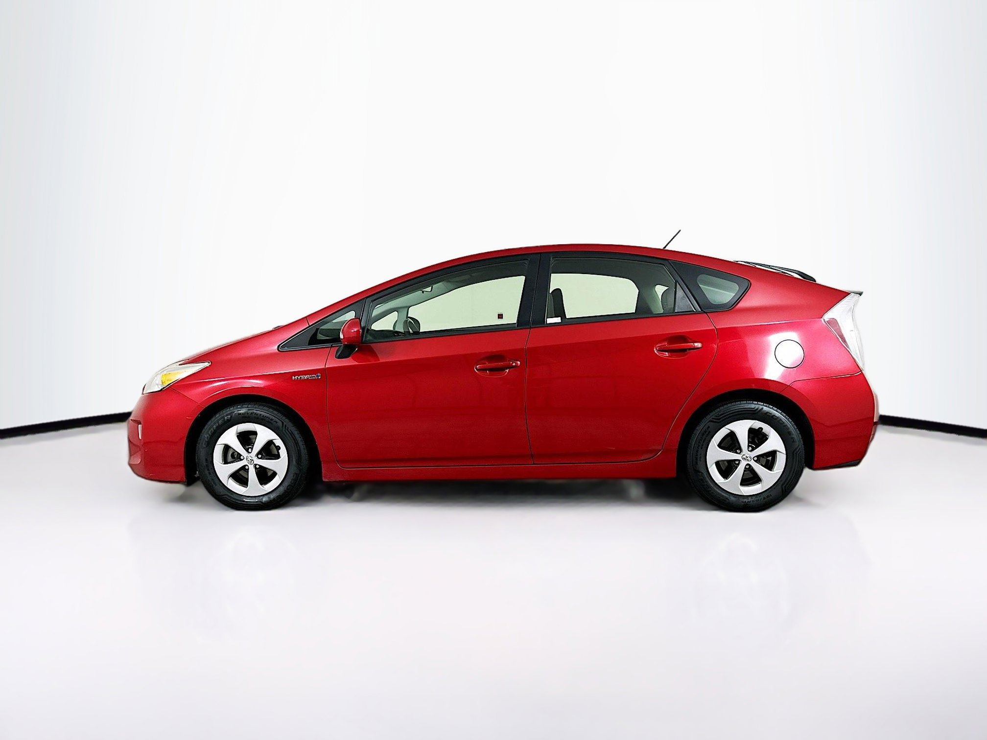 Used 2014 Toyota Prius Two image 4