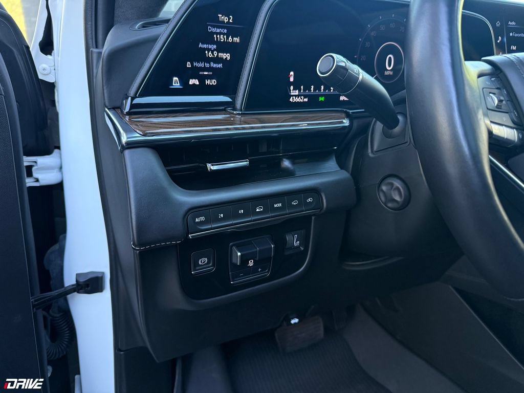 Used 2023 Cadillac Escalade ESV Sport Platinum w/ LPO, Floor Liner Package AWD/4WD image 41