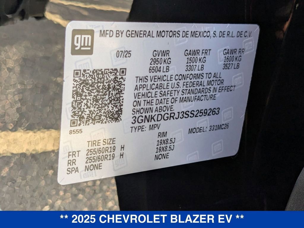 New 2025 Chevrolet Blazer EV LT w/ Midnight/Sport Edition AWD/4WD image 34