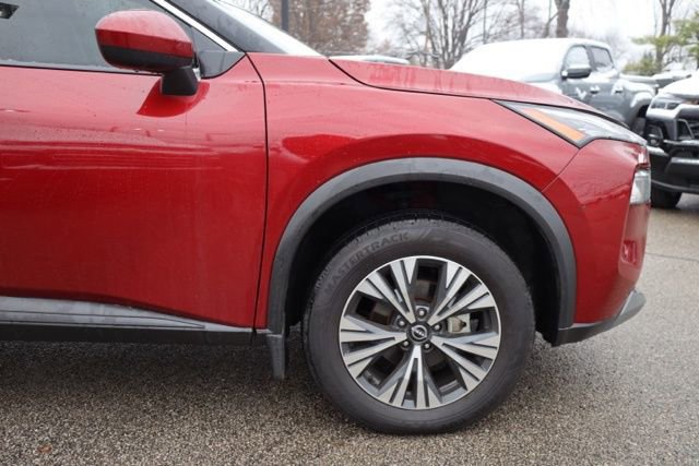 Used 2023 Nissan Rogue SL w/ SL Premium Package image 13