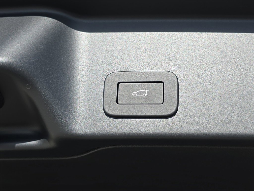 New 2026 Land Rover Range Rover Evoque S image 13