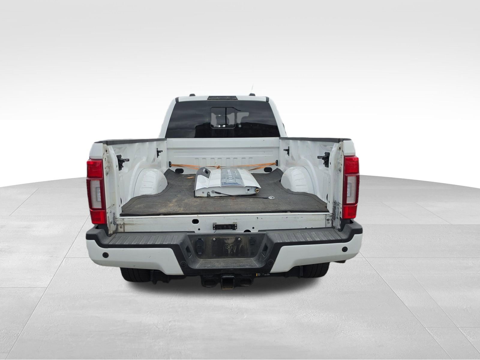 Used 2020 Ford F350 Platinum AWD/4WD image 3
