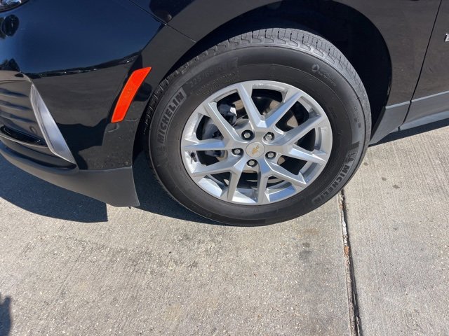 Used 2023 Chevrolet Equinox LT image 30