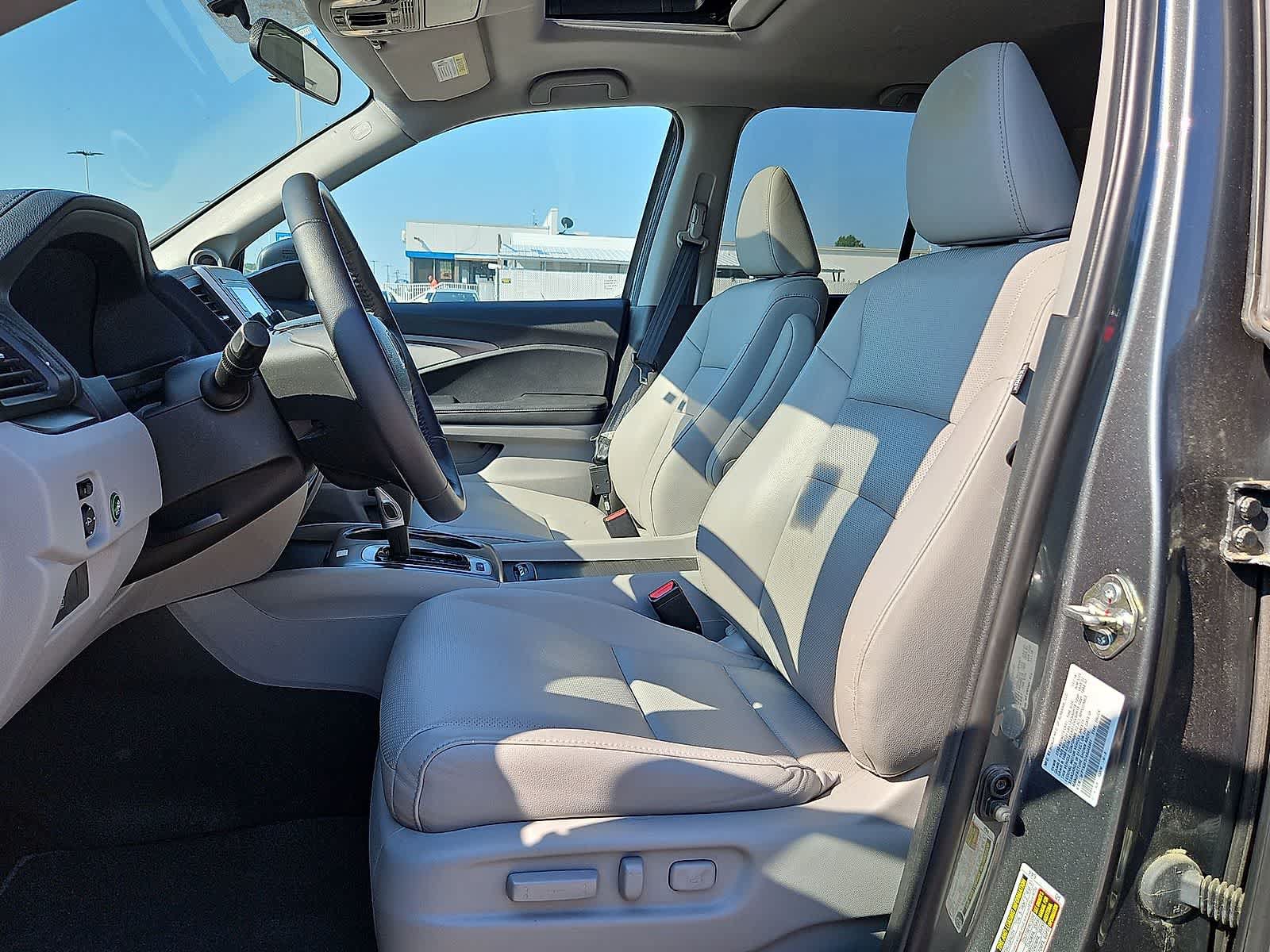 Used 2019 Honda Ridgeline RTL image 25