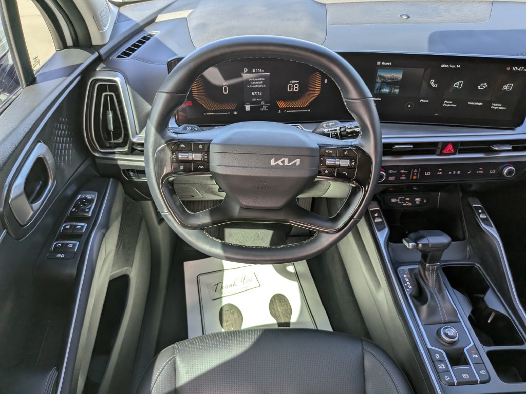 Certified 2026 Kia Sorento S w/ S Panoramic Sunroof Package FWD image 15