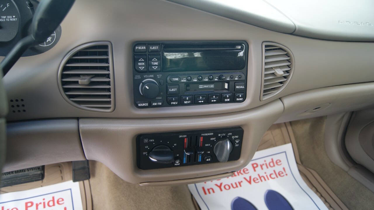 Used 2002 Buick Century Custom image 13