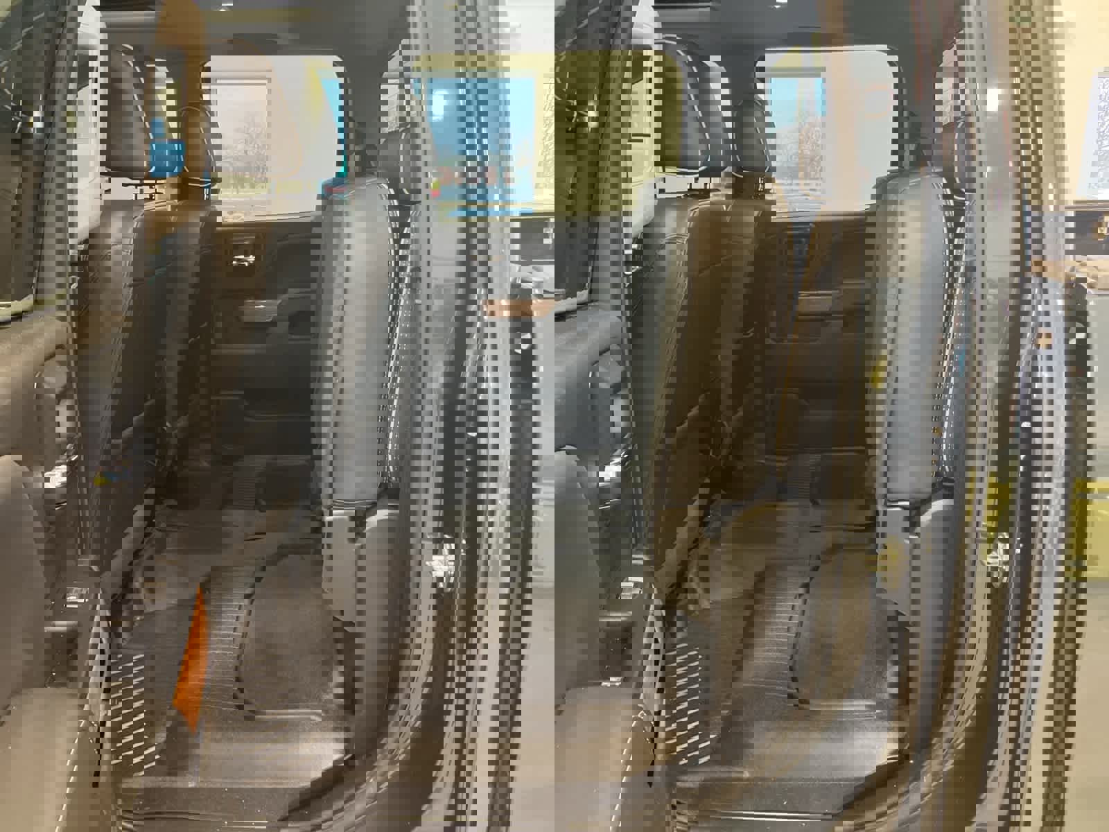 Used 2018 Chevrolet Silverado 2500 High Country image 29