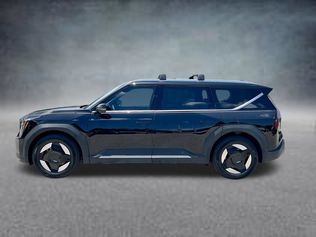 Used 2026 Kia EV9 Wind AWD/4WD image 9
