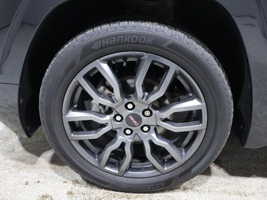 Used 2022 GMC Terrain Denali w/ Black Diamond Edition image 7