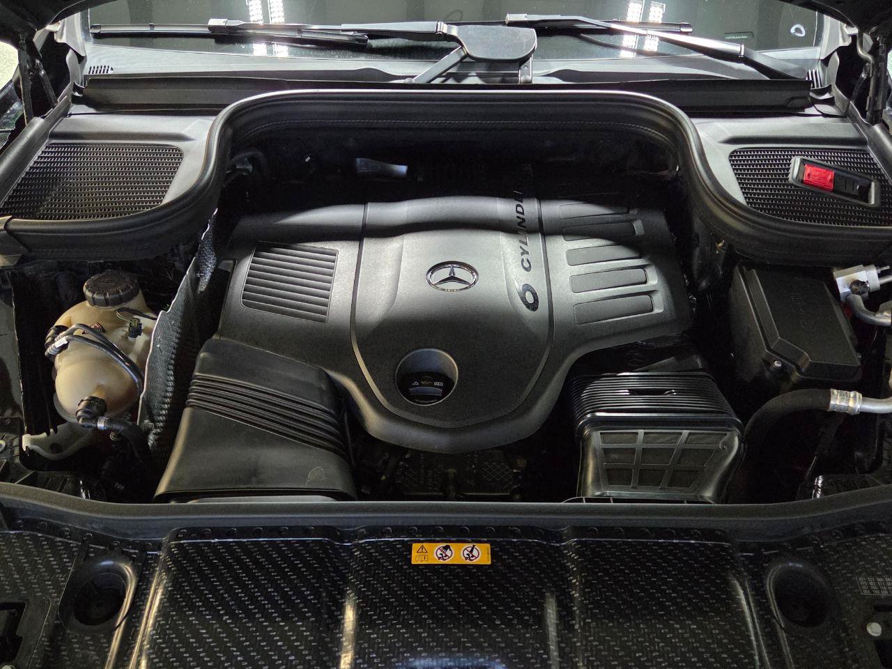Used 2020 Mercedes-Benz GLS 450 4MATIC image 52