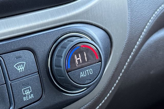 Used 2021 GMC Canyon Denali image 28