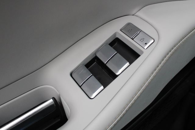 New 2026 Lincoln Navigator L Black Label image 38