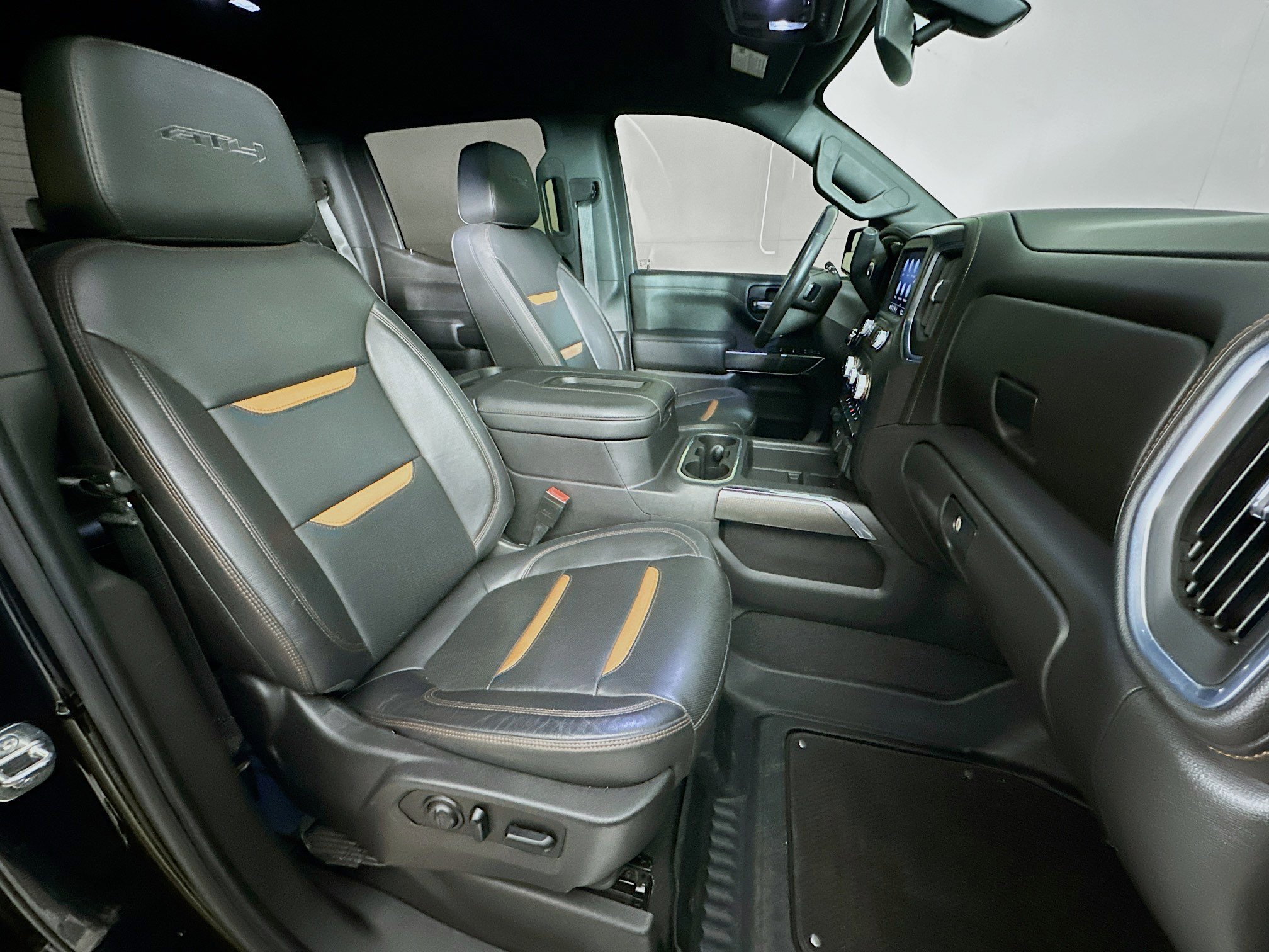 Used 2021 GMC Sierra 1500 AT4 image 28