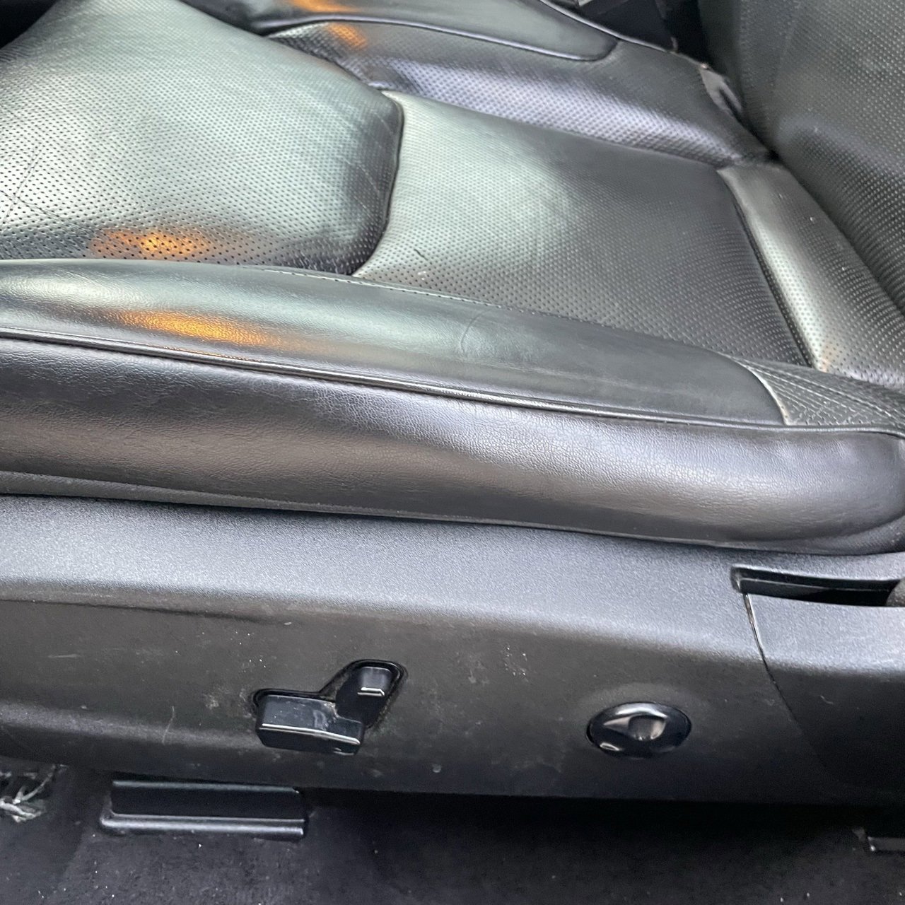 Used 2020 Chrysler 300 Limited image 22