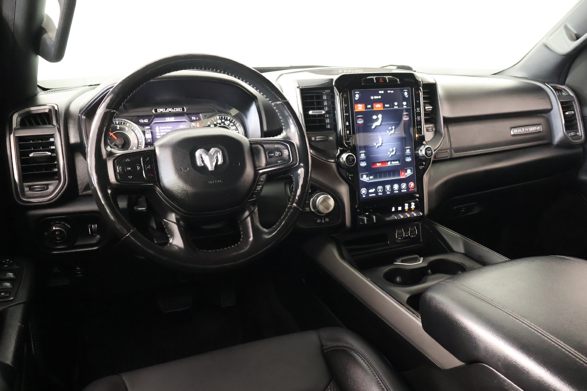 Used 2020 RAM 1500 Big Horn w/ Built-to-serve Edition AWD/4WD image 2