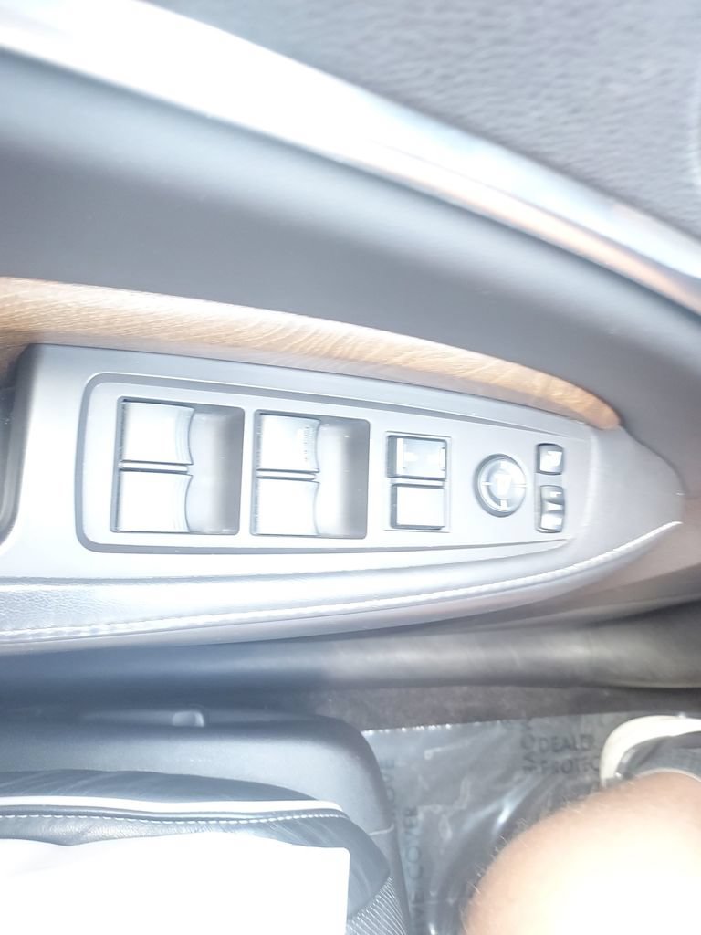 Used 2018 Acura MDX w/ Advance Package AWD/4WD image 29