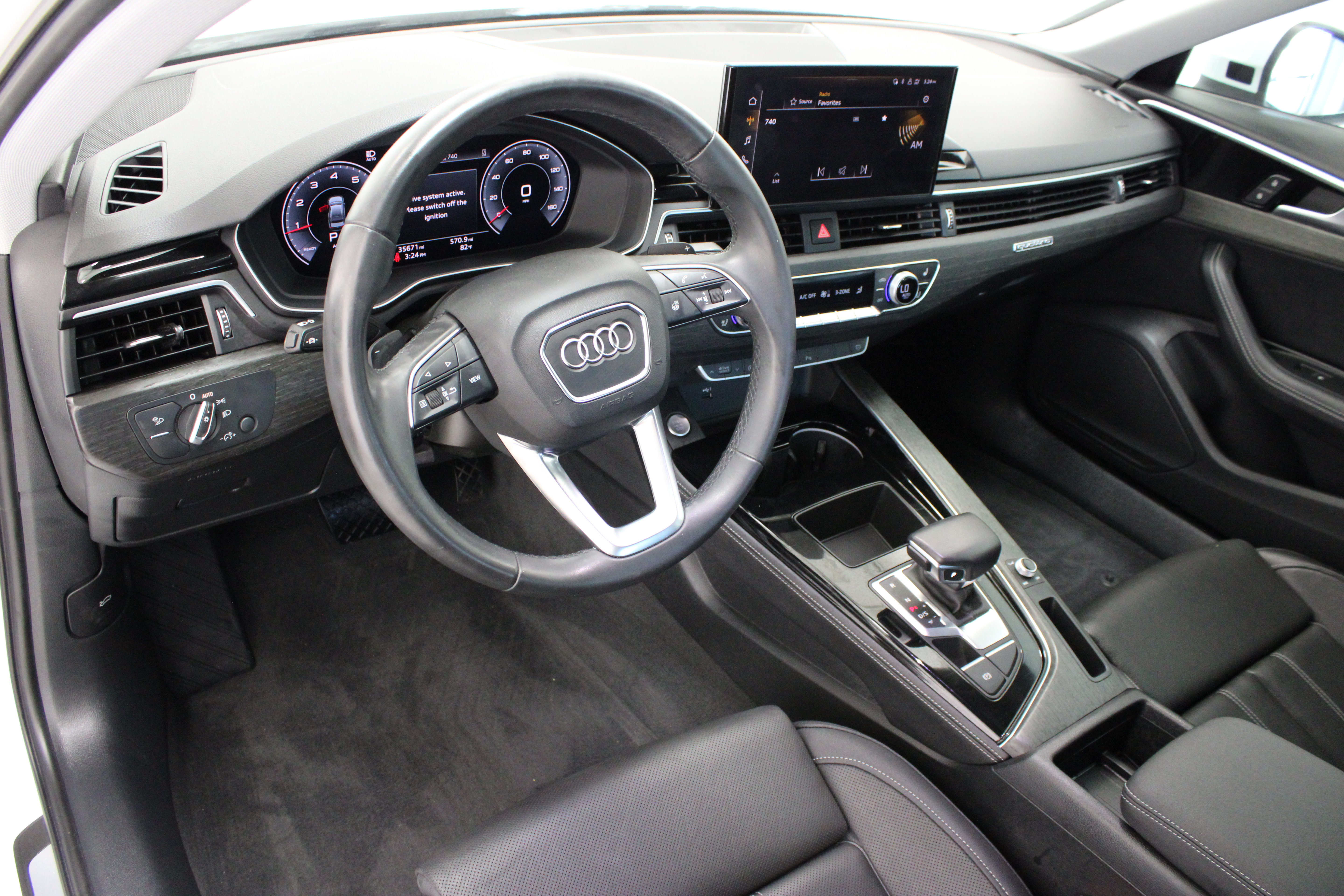 Used 2021 Audi A4 2.0T Premium Plus w/ Premium Plus Package AWD/4WD image 13