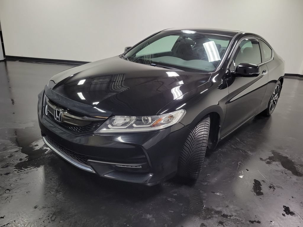 Used 2017 Honda Accord EX image 4