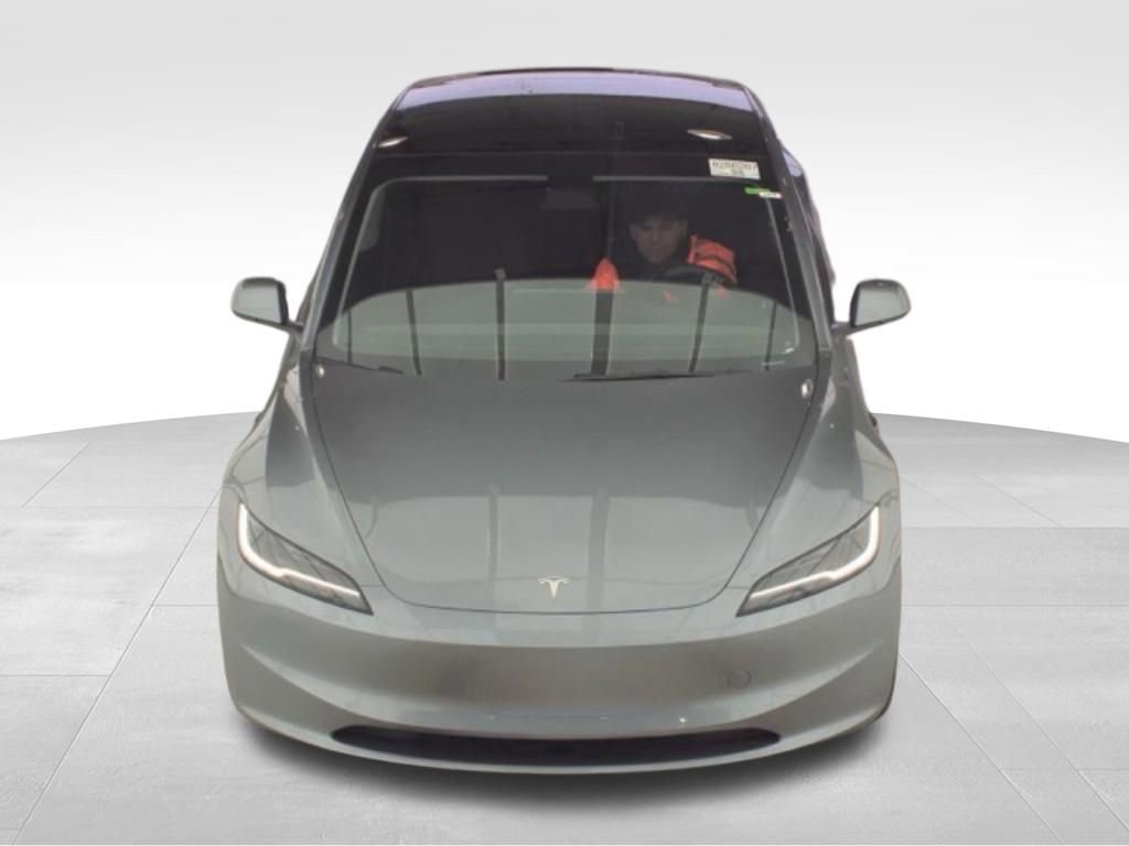 Used 2025 Tesla Model 3 Long Range image 4