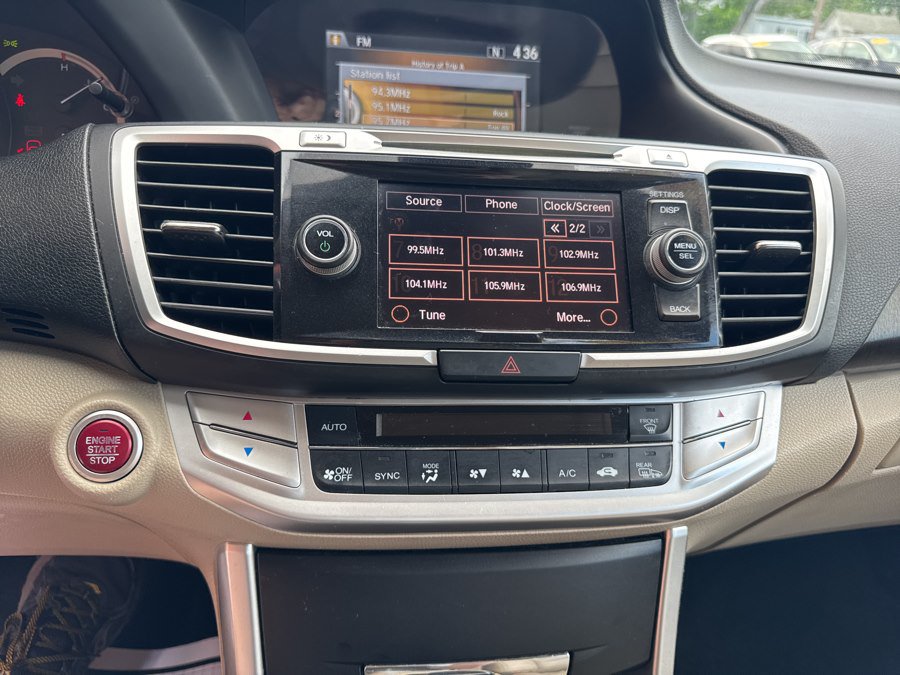 Used 2014 Honda Accord EX-L image 22
