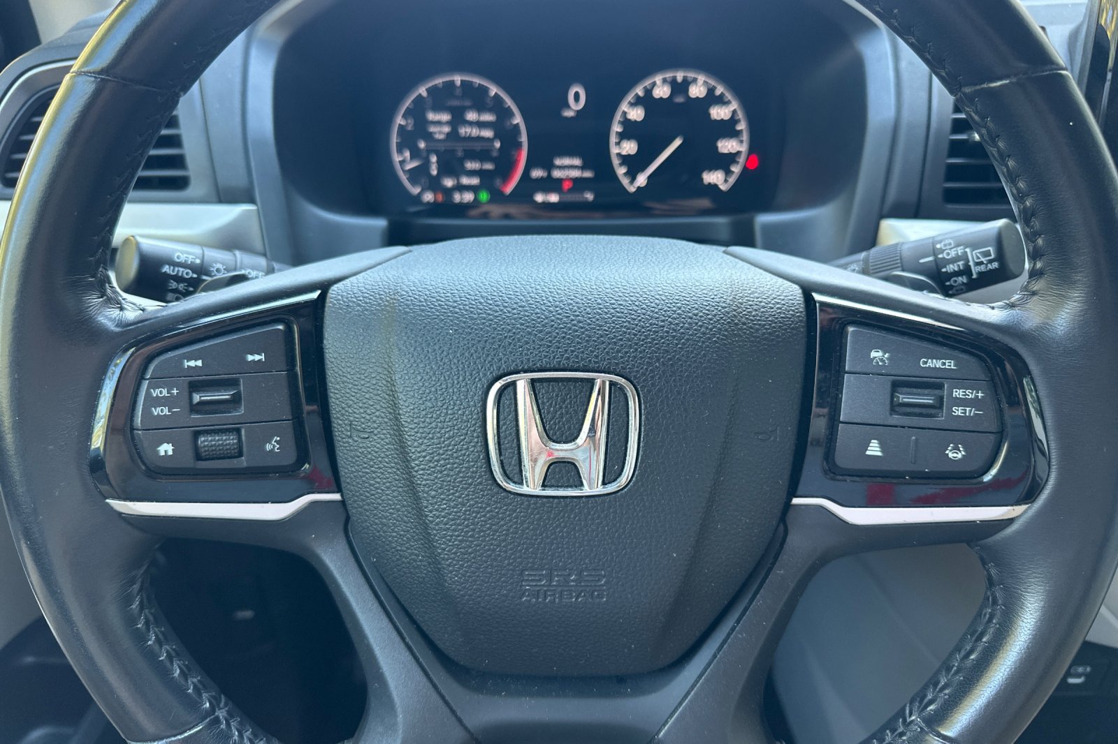 Used 2025 Honda Odyssey EX-L image 36