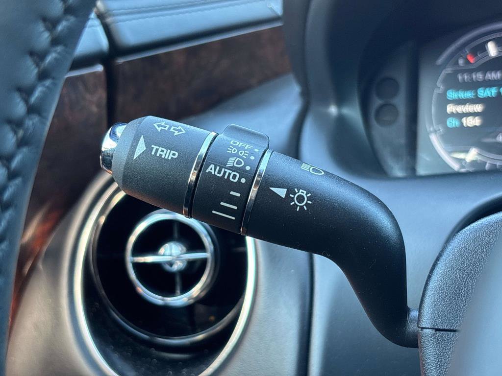 Used 2013 Jaguar XJ 4dr Sdn RWD RWD image 27