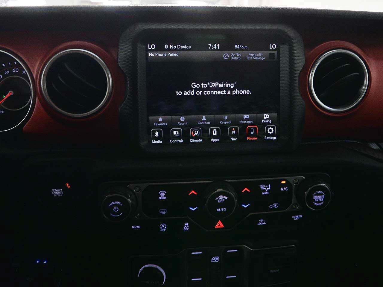 Used 2020 Jeep Gladiator Rubicon AWD/4WD image 16