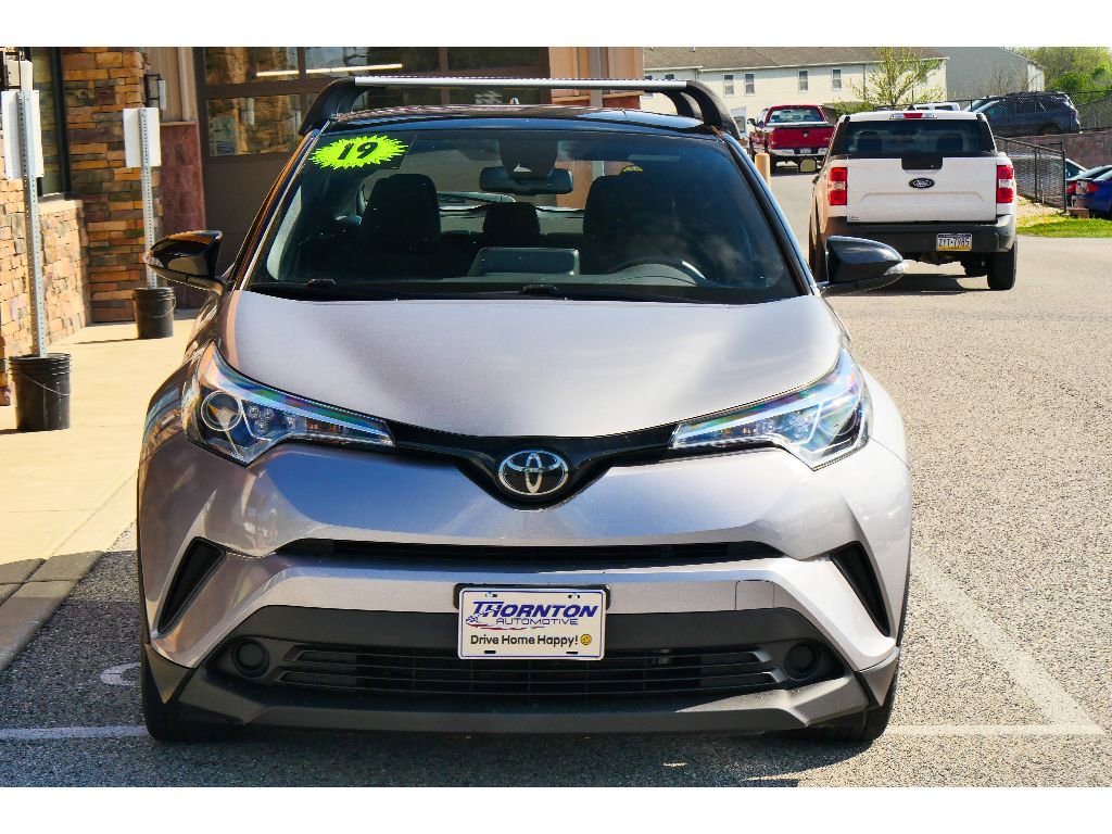 Used 2019 Toyota C-HR XLE image 8