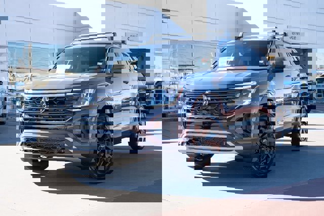 New 2026 Volkswagen Atlas Cross Sport SE image 2