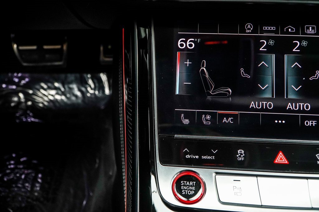 Used 2022 Audi S8 image 23