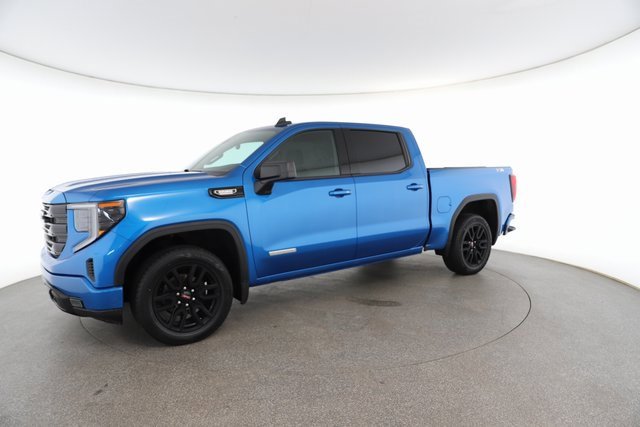 Used 2022 GMC Sierra 1500 Elevation w/ Preferred Package image 3