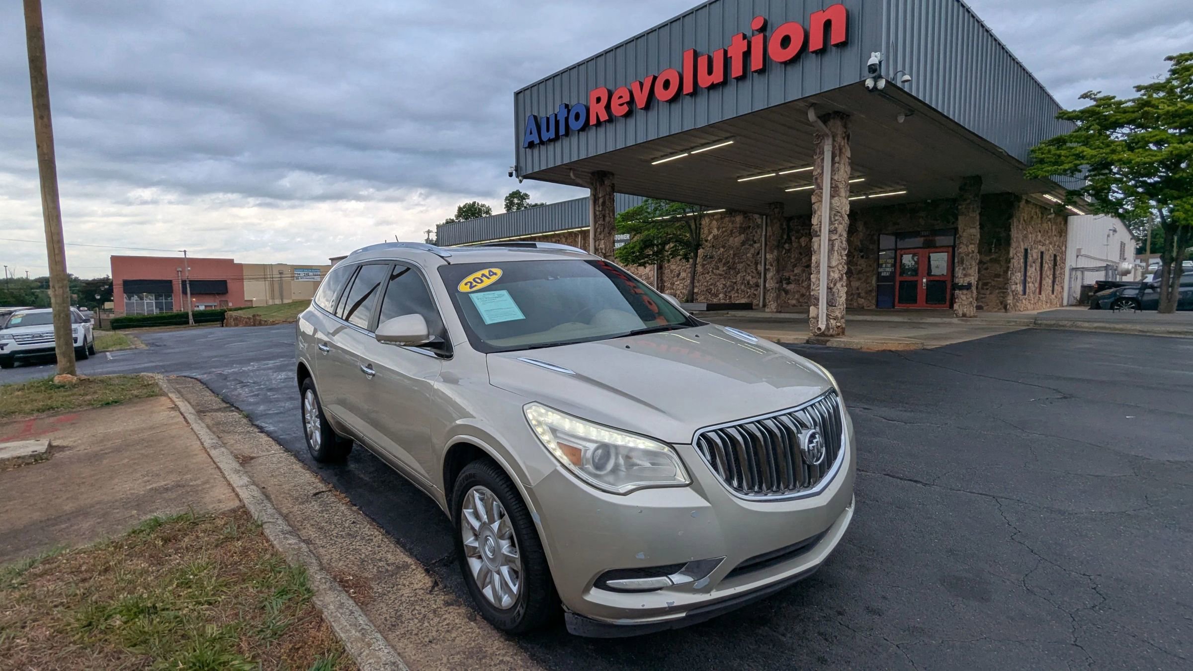 Used 2014 Buick Enclave Premium w/ Trailering Provision Package FWD image 1