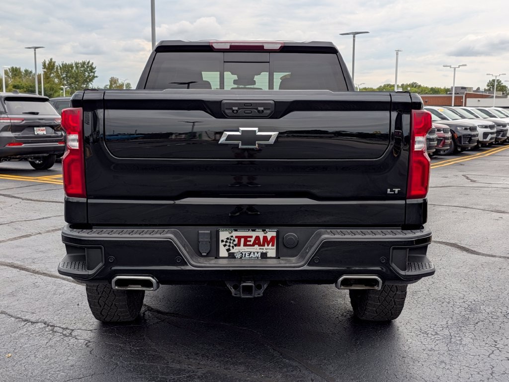 Used 2022 Chevrolet Silverado 1500 LT Trail Boss w/ LT Trail Boss Premium Package AWD/4WD image 6