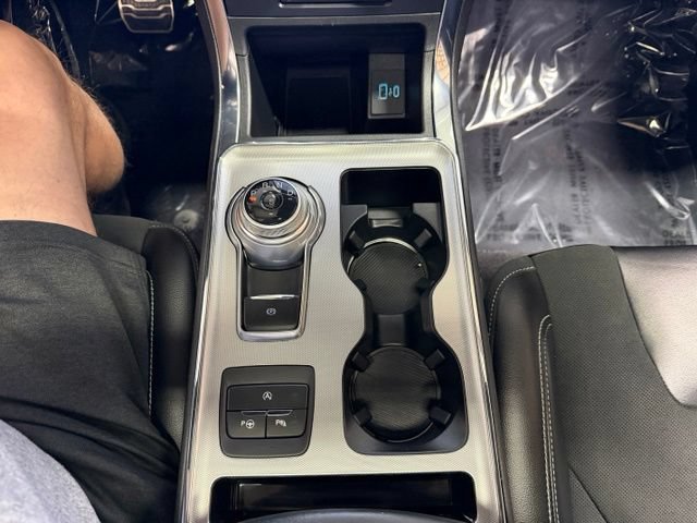 Used 2022 Ford Edge ST w/ Equipment Group 401A AWD/4WD image 41