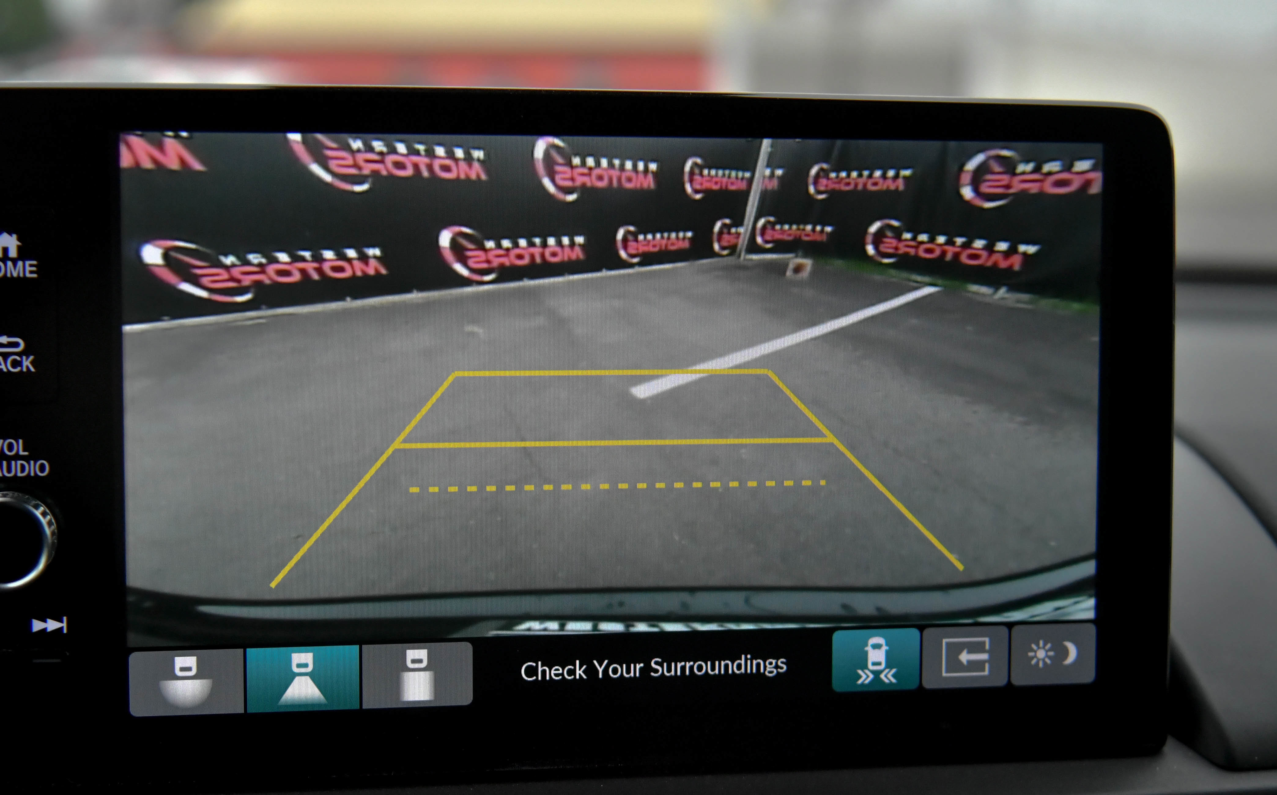 Used 2025 Honda Pilot EX-L image 21