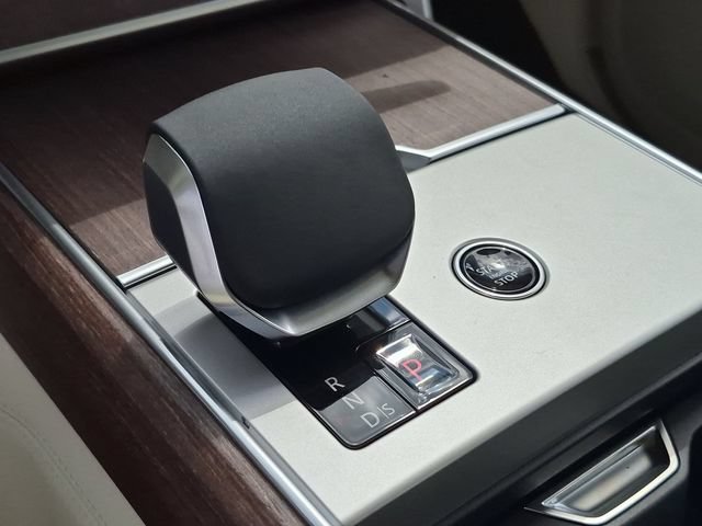 New 2026 Land Rover Range Rover SE AWD/4WD image 9