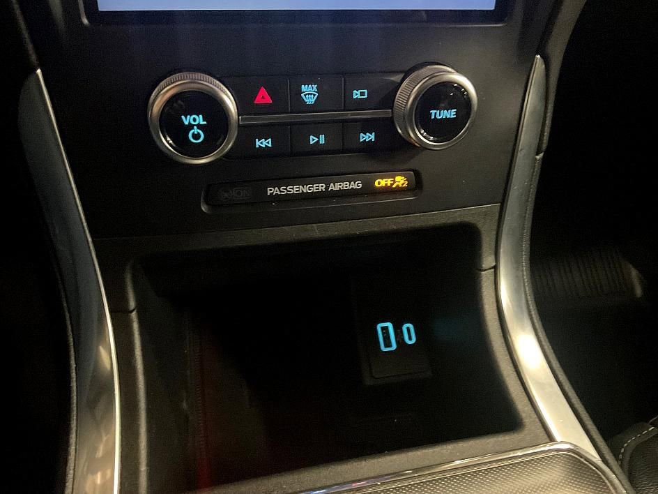 Used 2024 Ford Edge ST w/ Equipment Group 401A AWD/4WD image 22