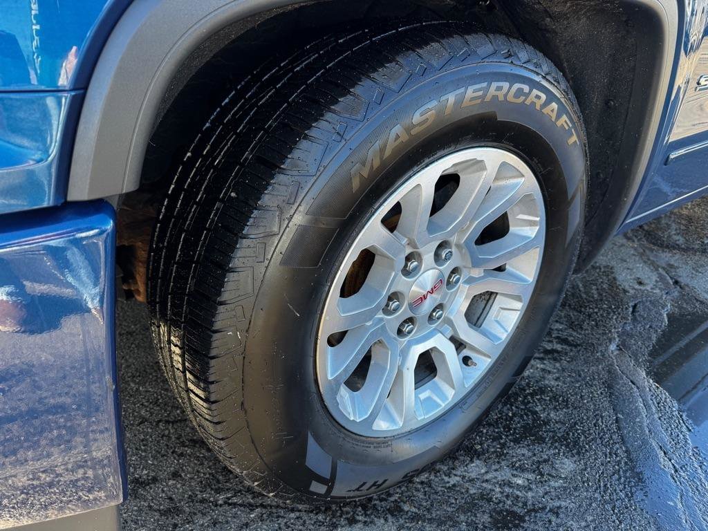 Used 2016 GMC Sierra 1500 SLE image 2