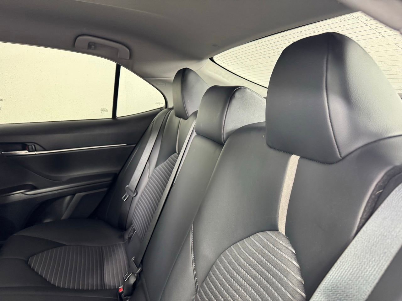 Used 2023 Toyota Camry SE image 23