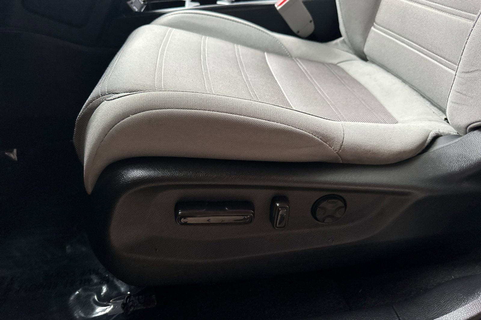 Used 2021 Honda CR-V EX image 13