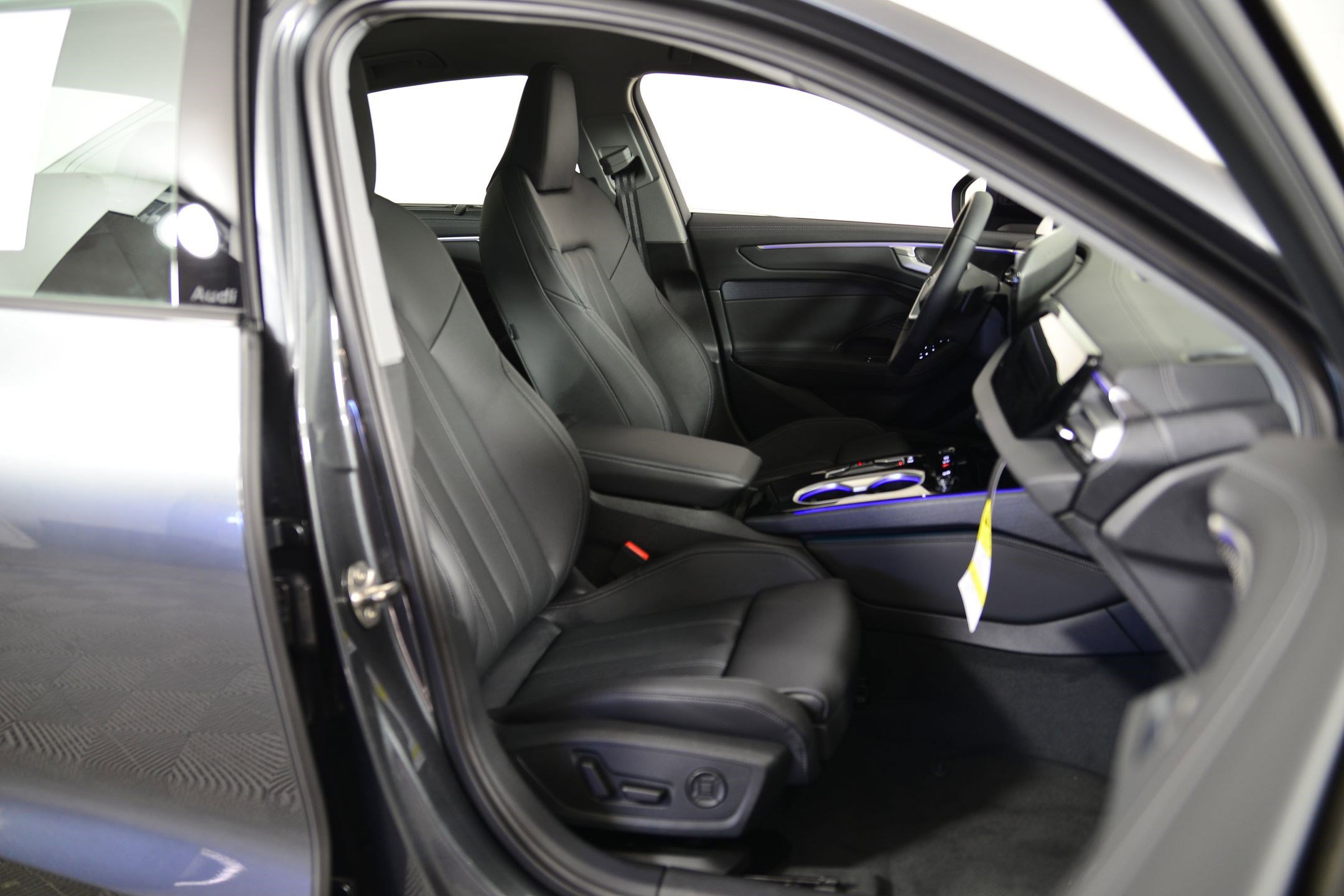 New 2026 Audi A6 Premium Plus image 17